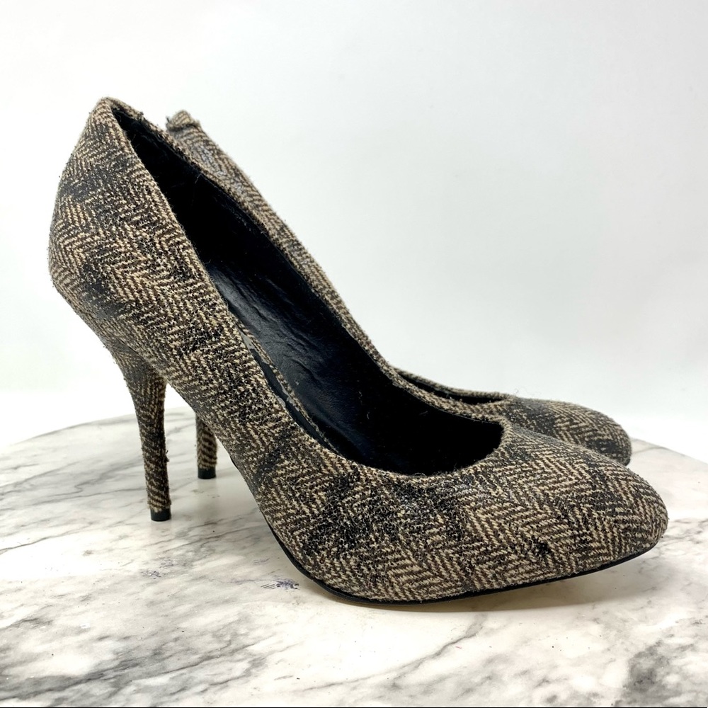 Steve Madden Smartyy Grunge Tweed Herringbone pumps 7 round toe classic preppy